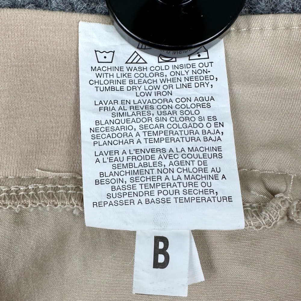 Lee Capri Pants Womens 18M Ultra Lux Comfort Pioneer Beige NWT Utility - Picture 5 of 15